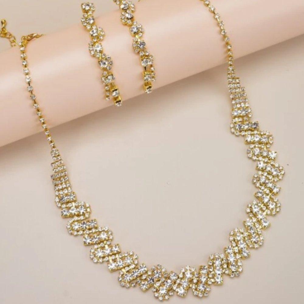 Best Gift Rhinestone Jewelry Set - Picture 2 of 6